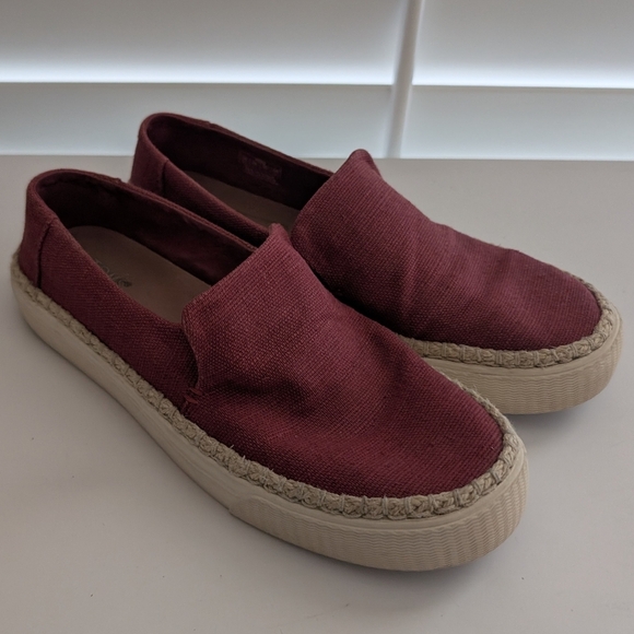 🥁 Toms Sunset Natural Rope Edge Canvas Slip On Espadrille in Cranberry - Picture 1 of 9